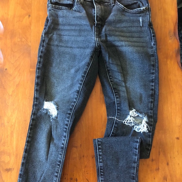 High Rise Levi - Picture 4 of 4